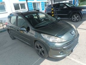 Peugeot 207 - 2009