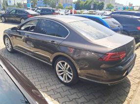 Volkswagen Passat - 2016