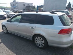 Volkswagen Passat - 2012