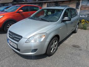 Kia Ceed - 2009