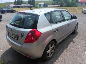 Kia Ceed - 2009