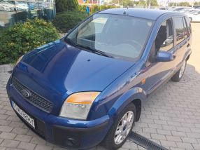 Ford Fusion - 2009