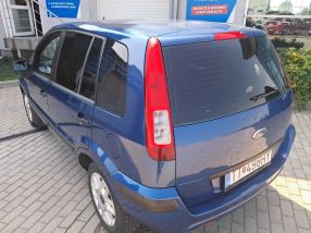 Ford Fusion - 2009