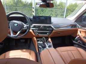 BMW 5 - 2021
