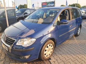 Volkswagen Touran - 2010