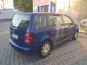 Volkswagen Touran - 2010