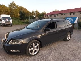 Volkswagen Passat - 2012