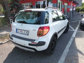 Suzuki SX4 - 2010