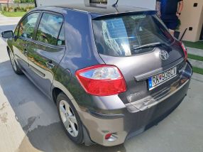 Toyota Auris - 2012
