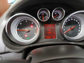 Opel Insignia - 2009