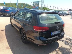 Volkswagen Passat - 2015