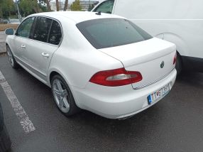 Skoda Superb - 2012