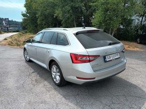 Skoda Superb - 2019