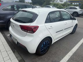 Kia Rio - 2021