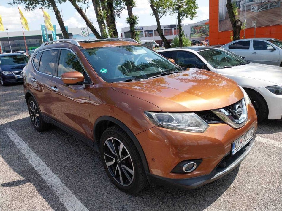 Nissan X-Trail - 2015