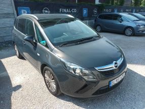 Opel Zafira - 2016