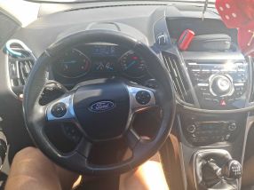 Ford Kuga - 2014