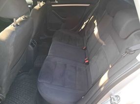 Volkswagen Golf - 2011
