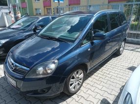 Opel Zafira - 2012