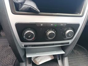 Skoda Octavia - 2011