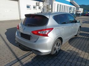 Nissan Pulsar - 2015