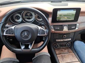 Mercedes-Benz CLS - 2015