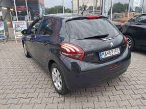 Peugeot 208 - 2015