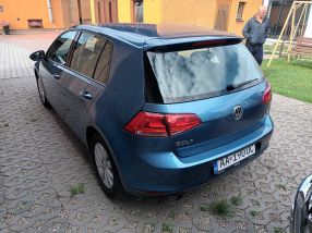 Volkswagen Golf - 2016
