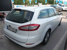 Ford Mondeo - 2013
