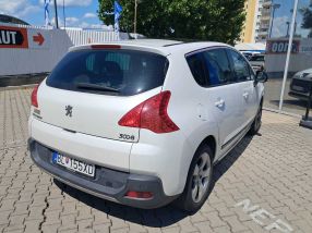 Peugeot 3008 - 2012