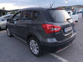Suzuki SX4 S-Cross - 2020