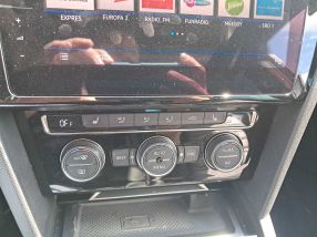 Volkswagen Passat - 2017