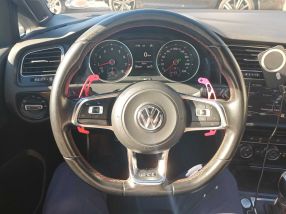 Volkswagen Golf - 2015