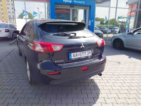Mitsubishi Lancer - 2010