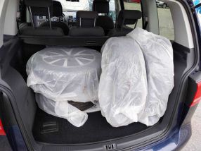 Volkswagen Touran - 2013