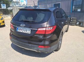 Hyundai Grand Santa Fe - 2015