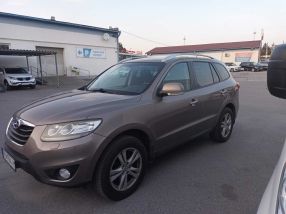 Hyundai Santa Fe - 2011
