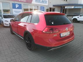 Volkswagen Golf - 2016