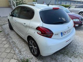 Peugeot 208 - 2018