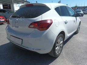 Opel Astra - 2014