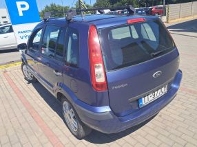 Ford Fusion - 2005