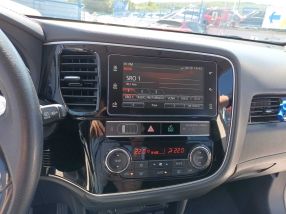 Mitsubishi Outlander - 2019