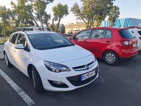 Opel Astra - 2014
