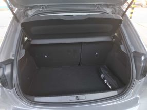 Peugeot 208 - 2024