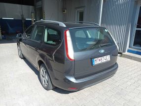 Ford Focus - 2009
