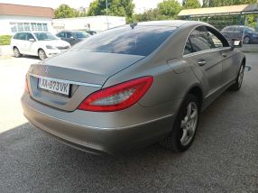 Mercedes-Benz CLS - 2012