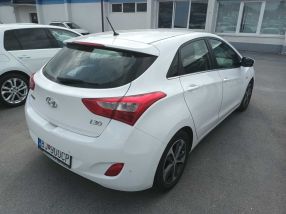 Hyundai i30 - 2016