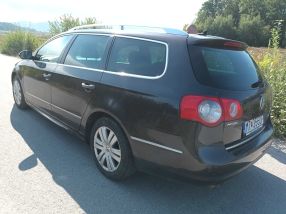 Volkswagen Passat - 2010