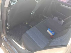 Volkswagen Passat - 2012