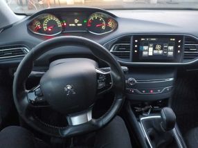 Peugeot 308 - 2015